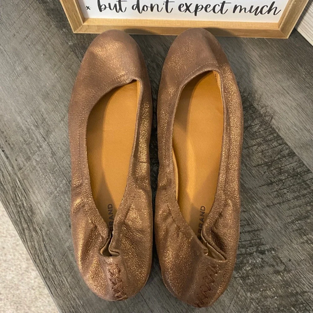 Lucky Brand Emmie Ballet Flats Metallic Bronze Rose Gold Leather Slip On 9M 40